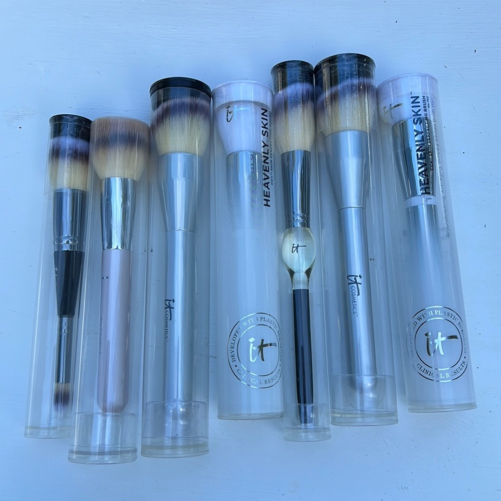 IT cosmetics